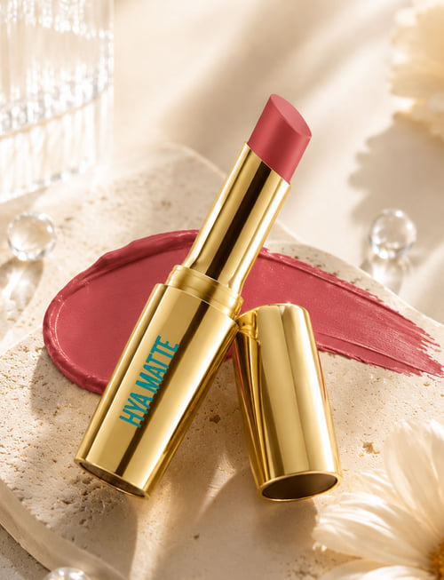 9 To 5 Hya Matte Lipstick WM2 Reliable Red 9 To 5 Hya Matte Lipstick WM2 Reliable Red